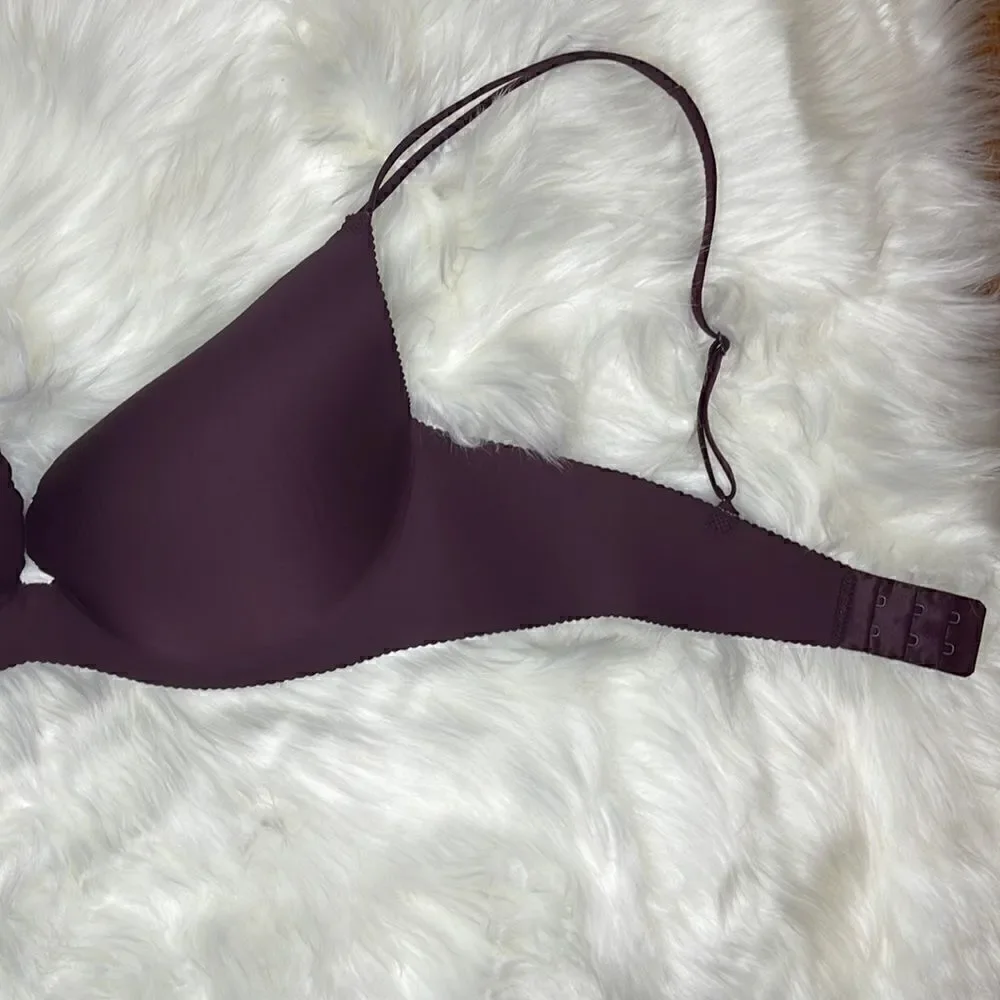 Victoria's Secret Angels Secret Embrace Bra - Picture 13 of 13